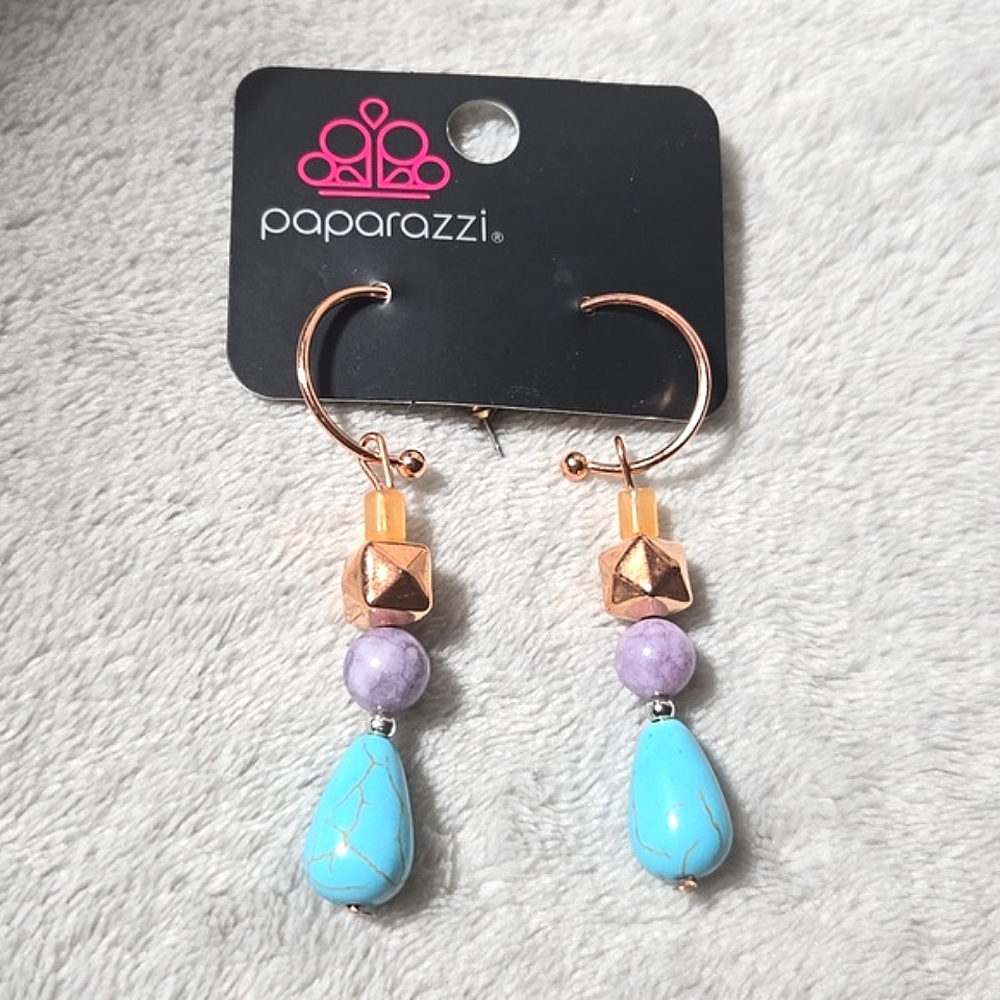 #325 NWT Paparazzi Jewelry Hoop post Earrings  Boulevard Stroll - Copper
